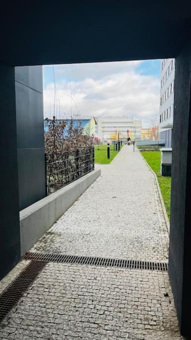 Apartment Holesovice, Garden, Garage Прага Екстериор снимка